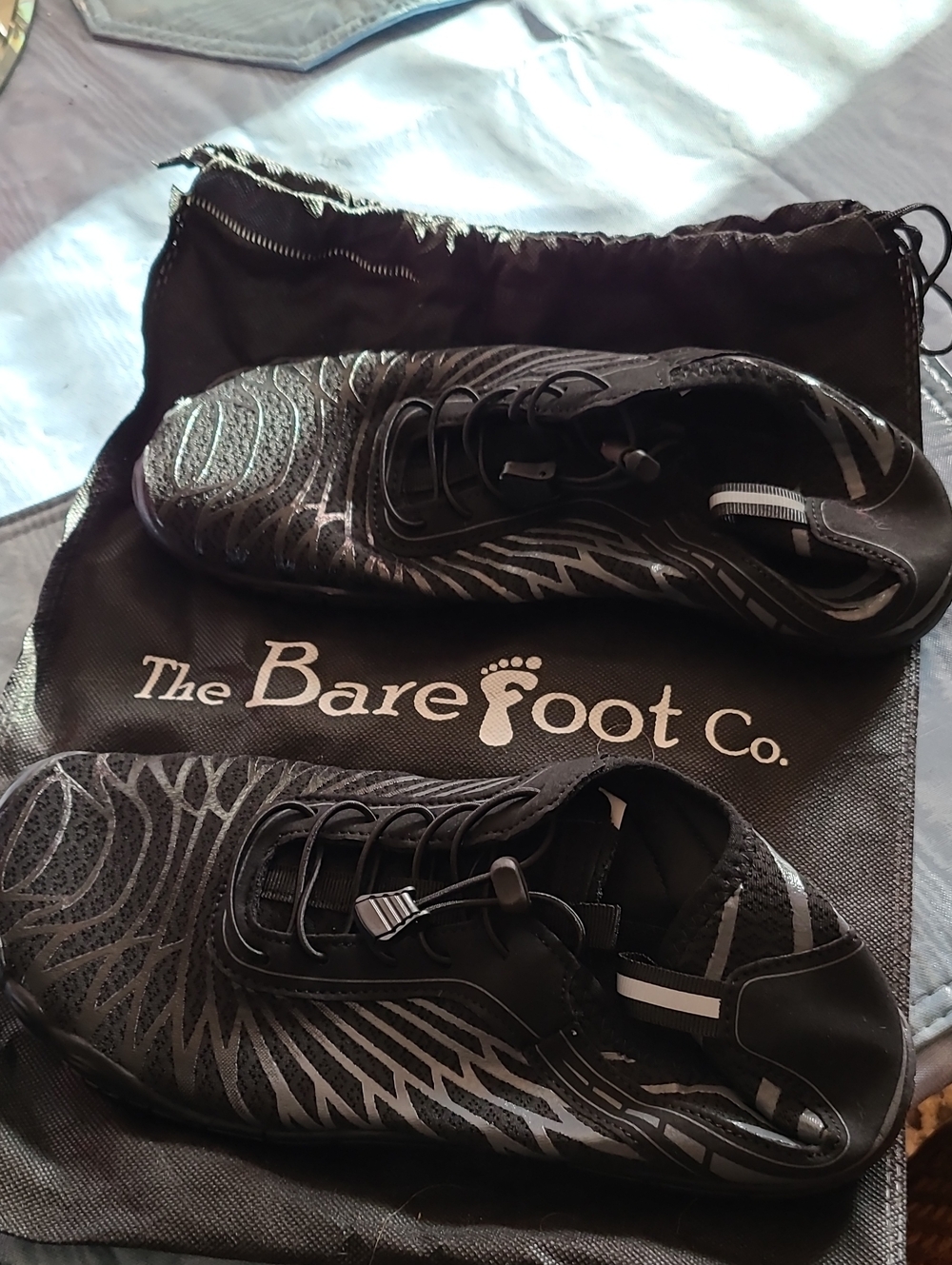 Women's Minimalist Black Athletic Shoes